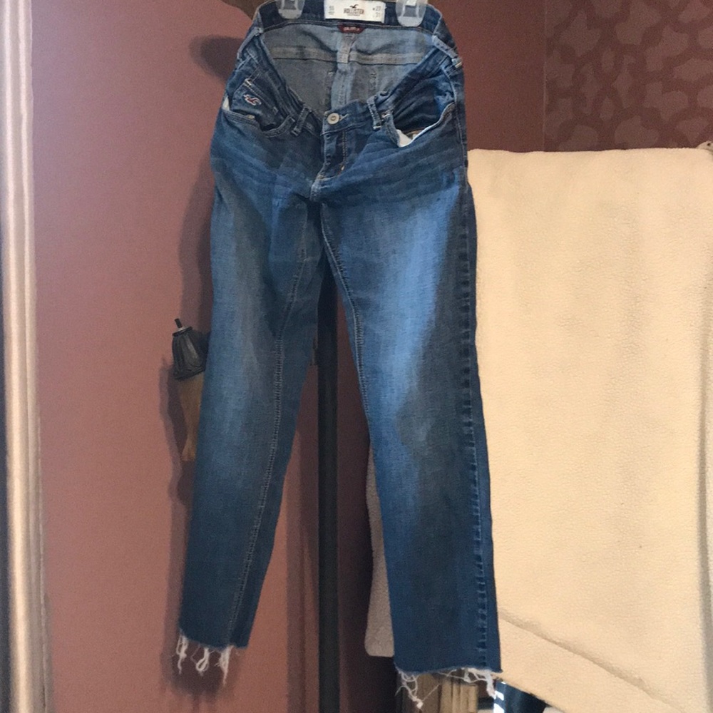 Hollister Cropped Jeans